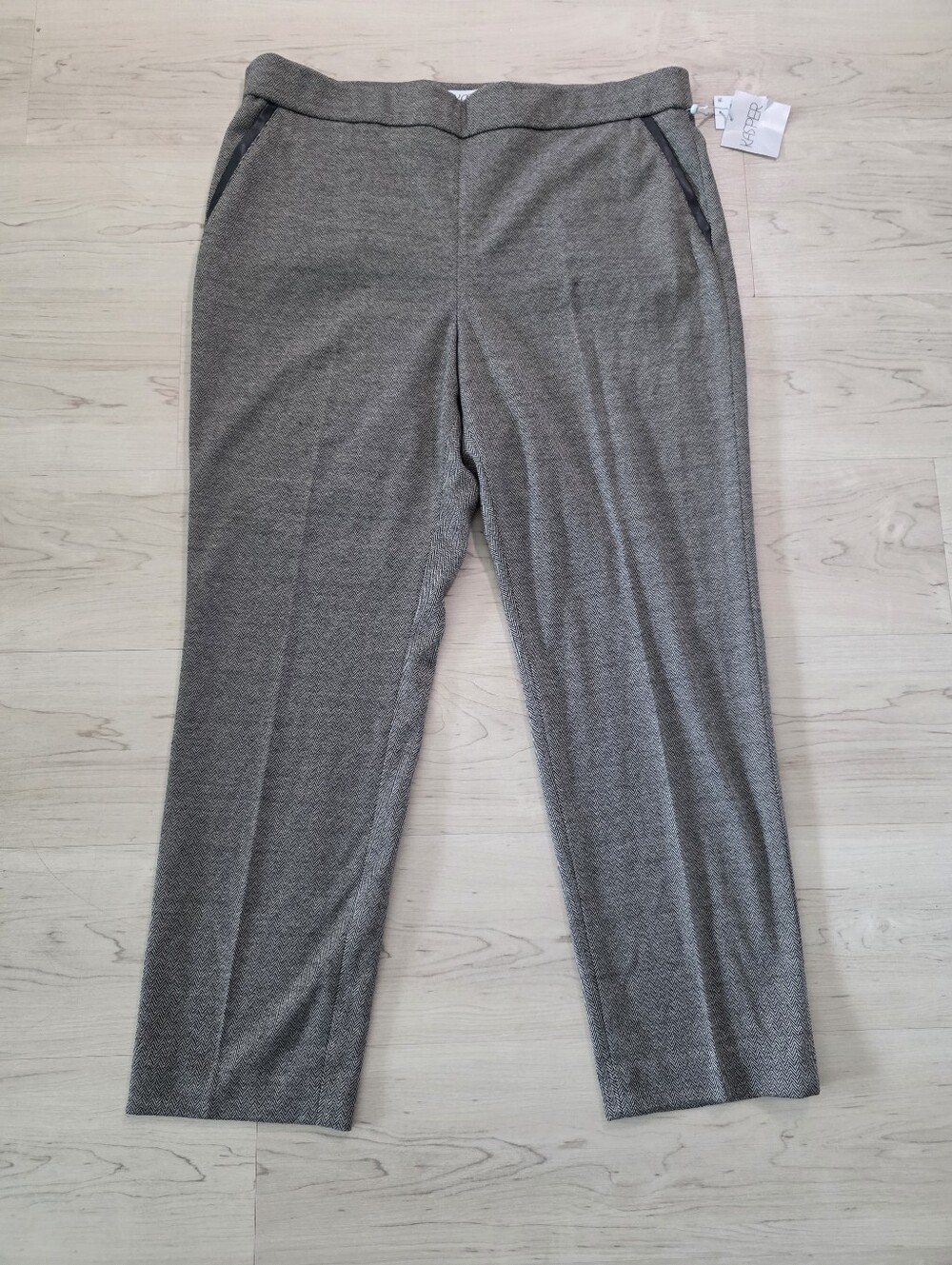 Kasper Womens XL Gray Herringbone Wide Leg Dress Pants High Rise NWT